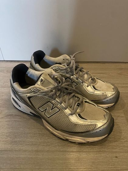 อื่นๆ อื่นๆ รองเท้าผ้าใบ UK 9 | EU 43 1/3 | US 9.5 รองเท้าnew balance ผู้ชาย