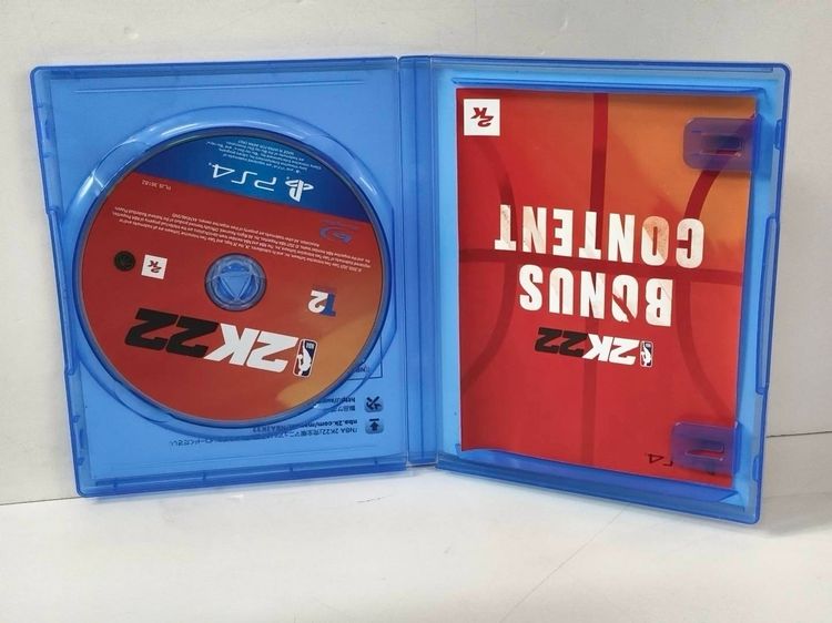 แผ่นเกม PS4 NBA 2K22 เกมบาสเกตบอล NBA ภาพสวย เล่นโหมดออฟไลน์ได้ มือสอง รูปที่ 2