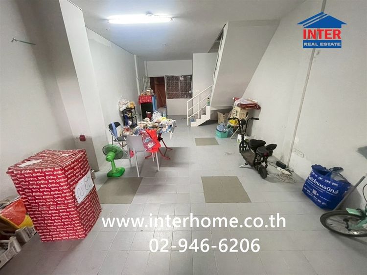 ทาวน์เฮ้าส์ 2 ชั้น 20 ตร.ว. ทาวน์เฮ้าส์ อยู่หลังตลาดป้าพร ซอยพหลโยธิน52 แยก33 ถนนพหลโยธิน ถนนซอยพหลโยธิน52 เขตสายไหม กรุงเทพมหานคร รูปที่ 3