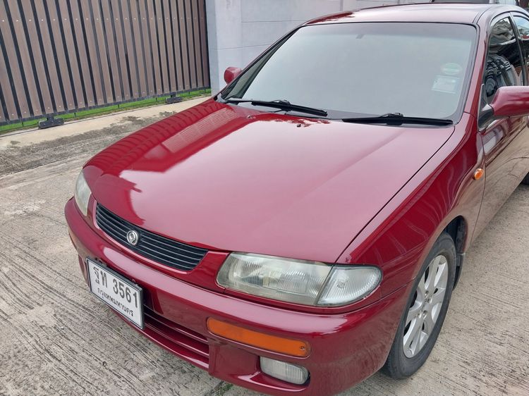 Mazda 323 1995 1.6 SGLX Sedan เบนซิน เกียร์อัตโนมัติ แดง รูปที่ 3