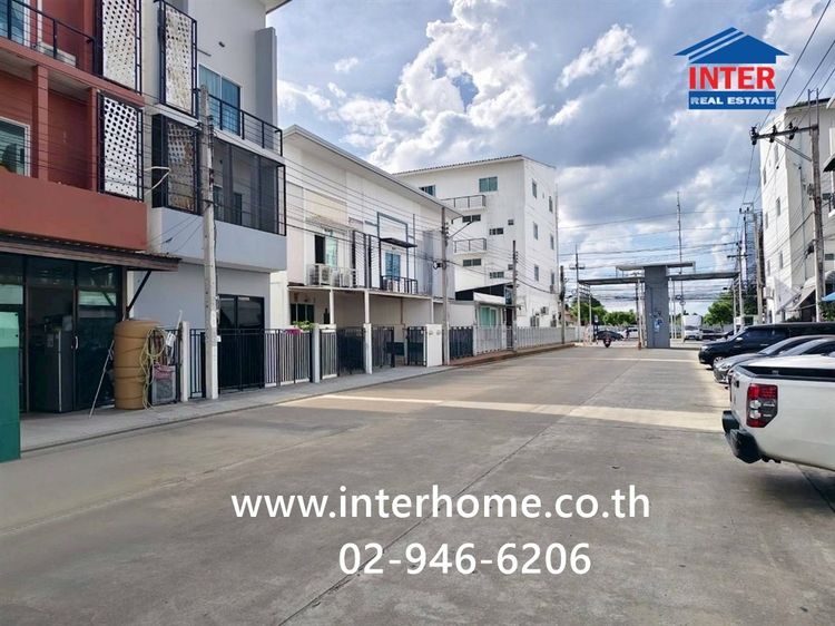 โฮมออฟฟิศ 3 ชั้น 33.6 ตร.ว. หมู่บ้านอาร์เค พาร์ค2 รามอินทรา-ซาฟารี ใกล้หมู่บ้านบุราสิริ-ปัญญาอินทรา ใกล้ซอยเลียบคลองสอง24 ถนนรามอินทรา 