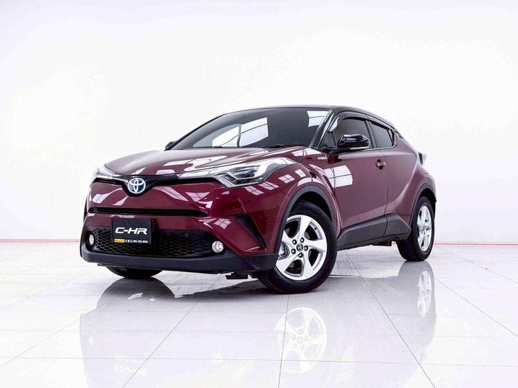 รถ Toyota C-HR 1.8 HV Mid สี แดง