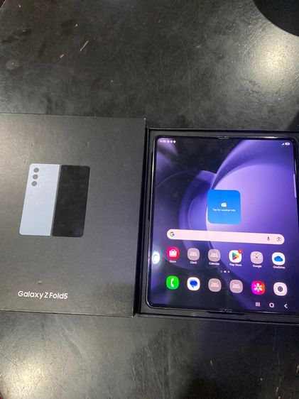 Samsung fold 5. 512