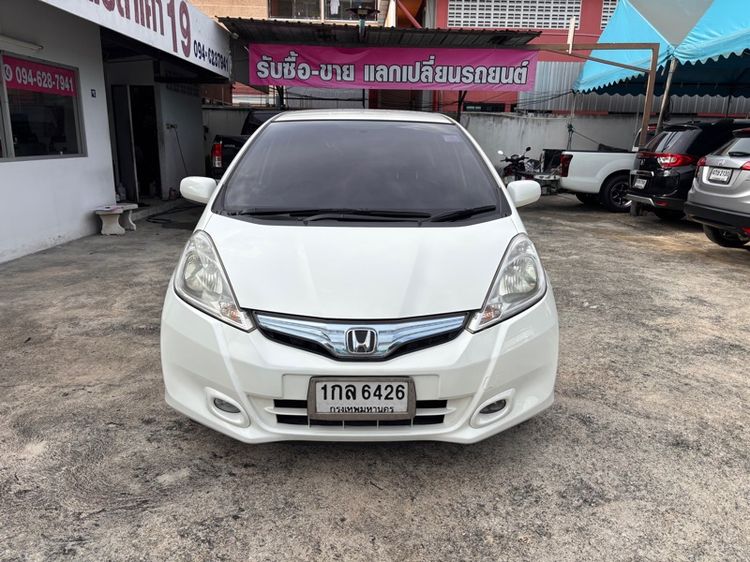 Honda 2013 Sedan ไฮบริด ไม่ติดแก๊ส เกียร์อัตโนมัติ ขาว รูปที่ 2