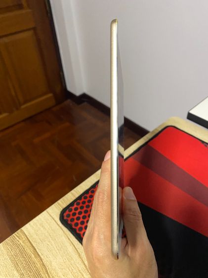 iPad mini 4 128GB Cellular (ใส่ซิมได้)  ใช้เอง สภาพดีมาก ขายเอง ไม่ใช่ร้าน รูปที่ 3