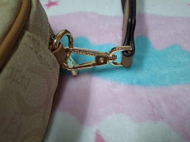 กระเป๋าสะพาย โปโลแท้มือสอง ราคาพร้อมส่ง ทักไล nas8989