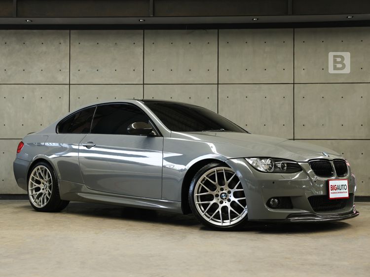 BMW Series 3 2007 325i Sedan เบนซิน ไม่ติดแก๊ส เกียร์อัตโนมัติ เทา