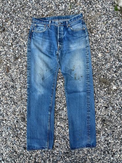 างเกงยีนส์ Levi’s 501 แท้ 💯 size 35 เอว 33-35 ใส่ได้ ยาว 43 ปลายขา 8 นิ้ว สีเฟดสวย สภาพดีมาก ทรงสวยครับ
