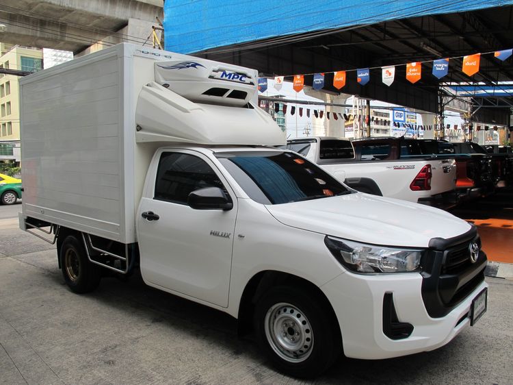 Toyota Hilux Revo 2024 2.4 Entry Van ดีเซล ไม่ติดแก๊ส เกียร์ธรรมดา ขาว รูปที่ 2
