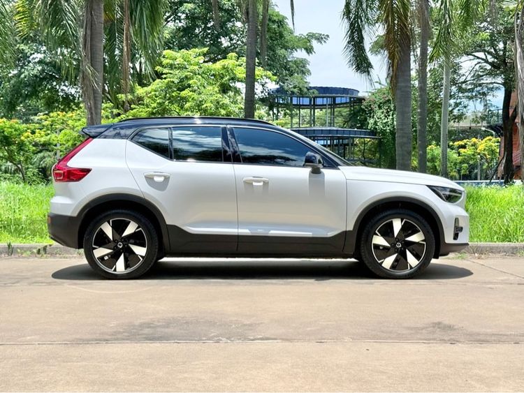 Volvo XC40 2024 Recharge Pure Electric Utility-car ไฟฟ้า เกียร์อัตโนมัติ ขาว รูปที่ 3