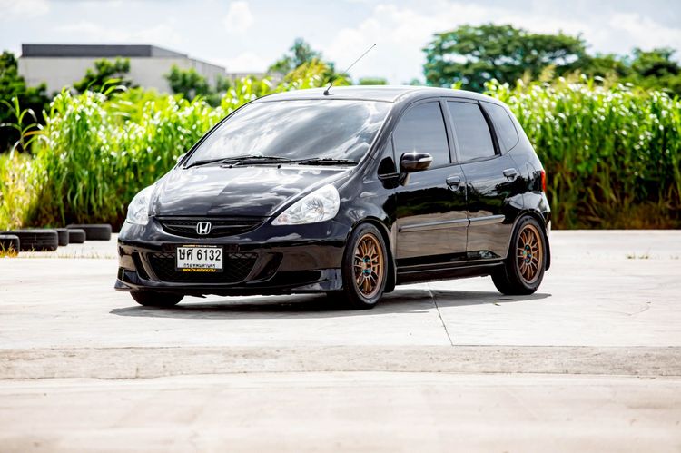 Honda Jazz 2004 1.5 E i-DSi Sedan เบนซิน เกียร์อัตโนมัติ ดำ รูปที่ 3
