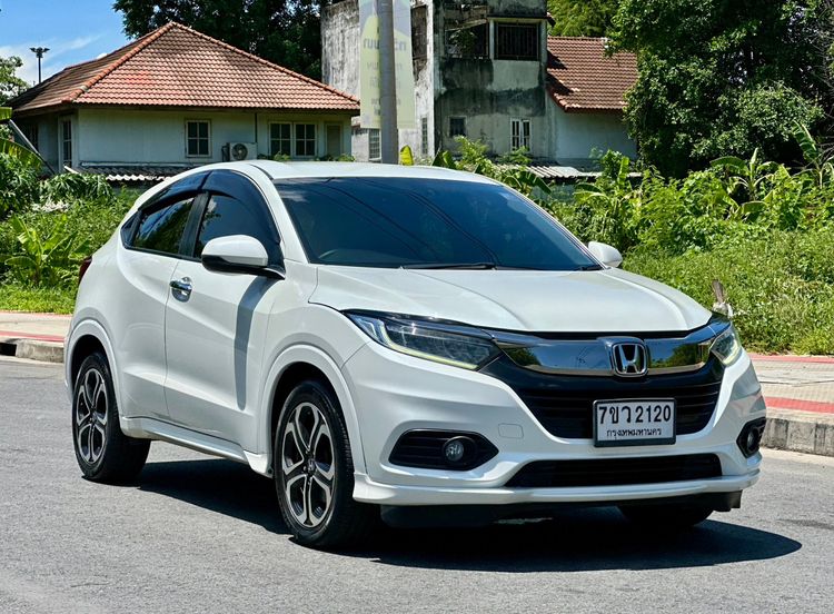Honda HR-V 2018 1.8 EL Sedan เบนซิน ไม่ติดแก๊ส เกียร์อัตโนมัติ ขาว รูปที่ 2