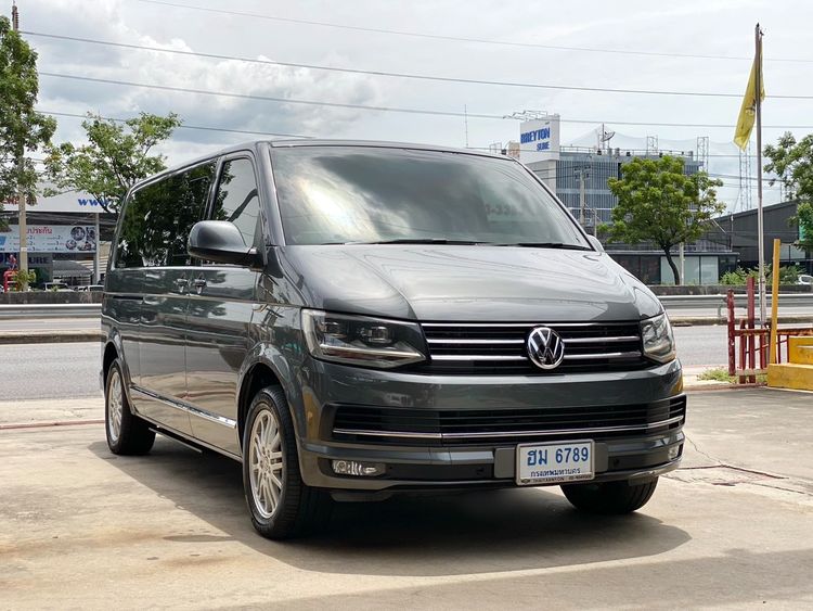 รถ Volkswagen Caravelle 2.0 TDi Comfortline สี เทา