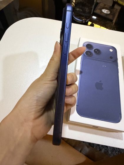 iphone 17pm สีdeepbule 256ประกันและicare รูปที่ 5