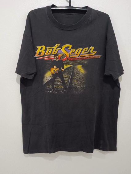 เสื้อbob seger 1996 tour ตอกปี1996 อก46นิ้ว ยาว30.5นิ้ว ตะเข็บเดี๋ยวบนล่าง ไม่มีข้าง