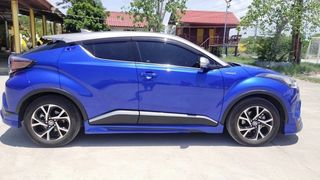 Toyota chr 1.8 ไมค์น้อย 