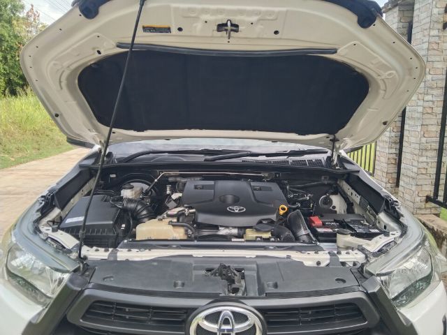 Toyota Hilux Revo 2021 2.4 Entry ดีเซล เกียร์ธรรมดา ขาว รูปที่ 4