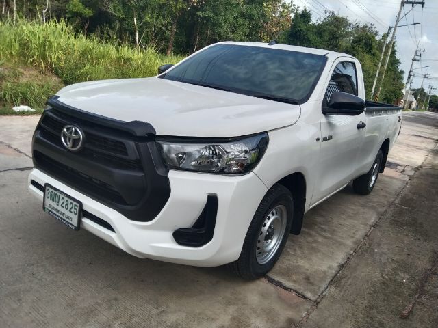 Toyota Hilux Revo 2021 2.4 Entry ดีเซล เกียร์ธรรมดา ขาว รูปที่ 3
