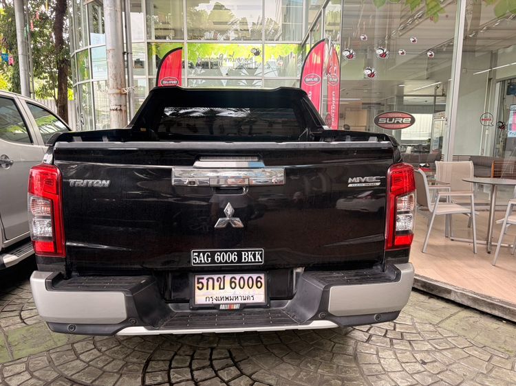 Mitsubishi Triton 2019 2.4 GT Premium 4WD Pickup ดีเซล ไม่ติดแก๊ส เกียร์อัตโนมัติ ดำ รูปที่ 4