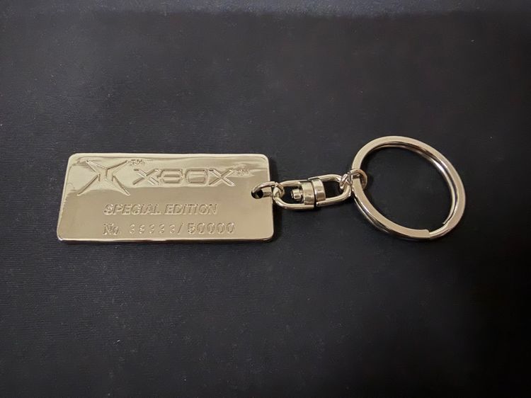 Xbox Special Edition Keychain With Bill Gates Signature, Limited To 50,000 Units