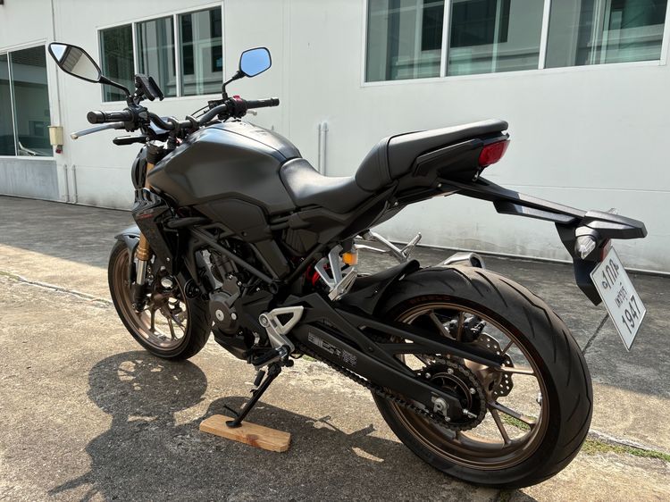 HONDA CB300R รูปที่ 3