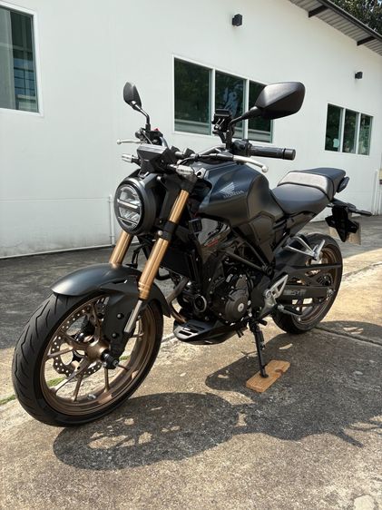 HONDA CB300R รูปที่ 2
