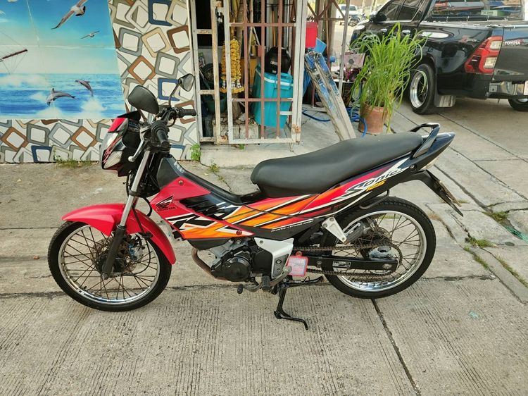 🛵ยังไงก็ขาย Sonic ปี 49 เครื่องดี สีสวย สตาร์ทเท้า รถบ้านพร้อมใช้งาน เปลี่ยนน้ำมันเครื่องฟรี ส่งฟรี 30 กม. รูปที่ 2
