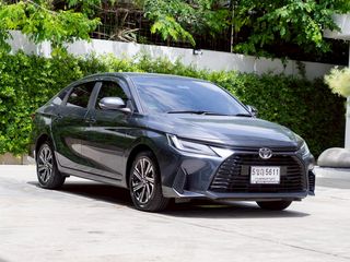 Toyota Yaris Ativ 1.2 Smart ปี 2024