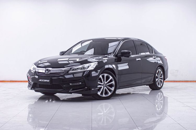 รถ Honda Accord 2.0 EL สี ดำ