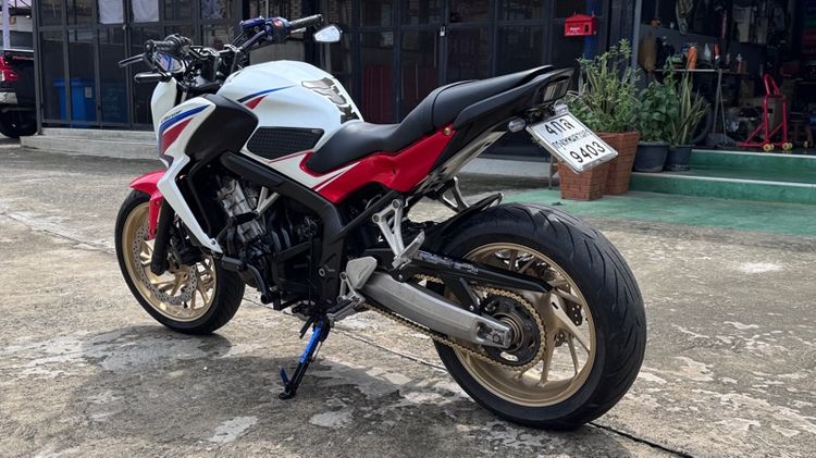 Honda CB650FA ปี2015 สภาพสวยพร้อมใช้งาน รูปที่ 6