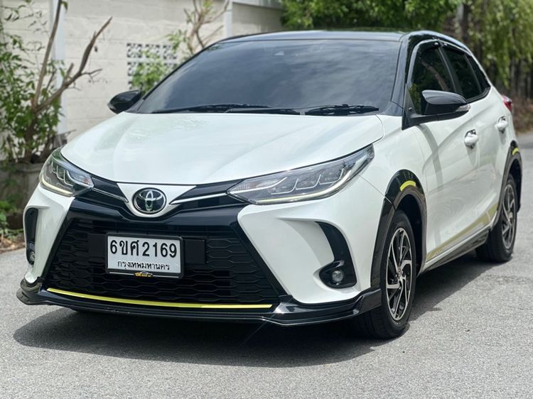 Toyota Yaris 2020 1.2 Sport Premium Sedan เบนซิน ไม่ติดแก๊ส เกียร์อัตโนมัติ ขาว รูปที่ 3