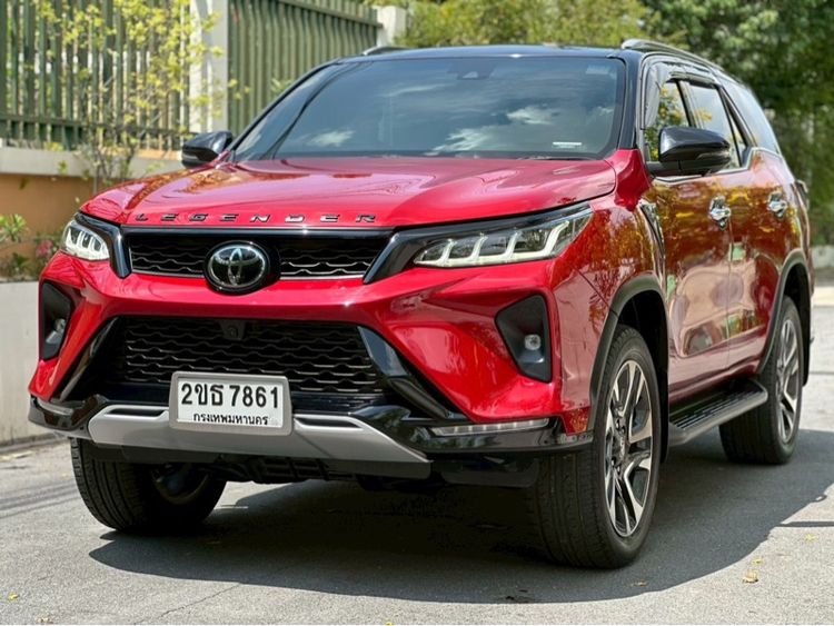 Toyota Fortuner 2021 2.8 Legender 4WD Utility-car ดีเซล ไม่ติดแก๊ส เกียร์อัตโนมัติ แดง รูปที่ 3