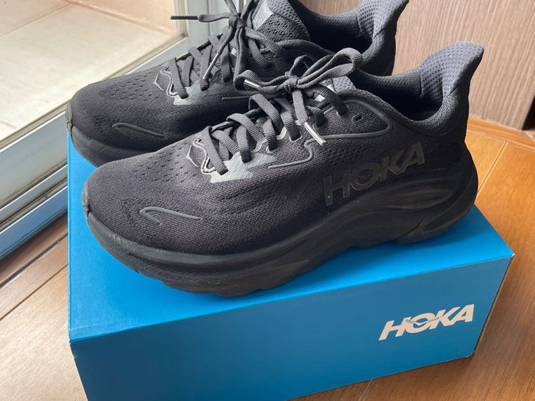 รองเท้าวิ่ง อื่นๆ ไม่ระบุ Hoka Clifton 10 Wide รองเท้าเดินวิ่งสีดำดูแลง่าย ของแท้ มีใบเสร็จและกล่องครบ