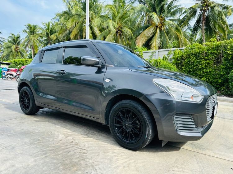 รถ Suzuki Swift 1.2 GL สี เทา