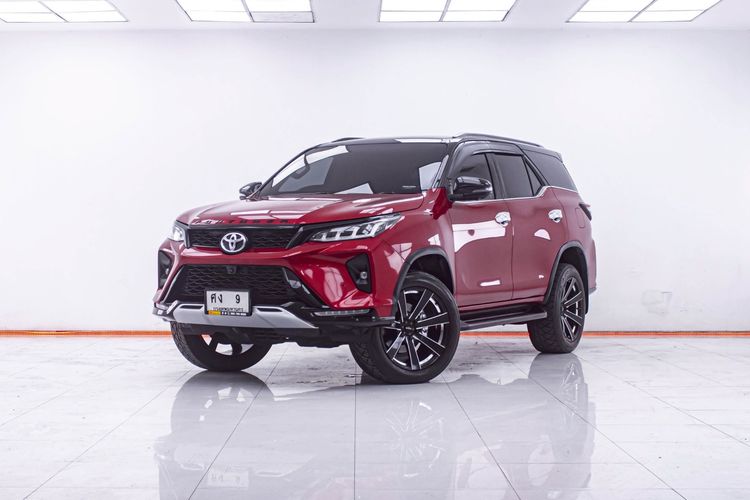 Toyota Fortuner 2021 2.4 LEGENDER 2WD AT Utility-car ดีเซล ไม่ติดแก๊ส เกียร์อัตโนมัติ แดง