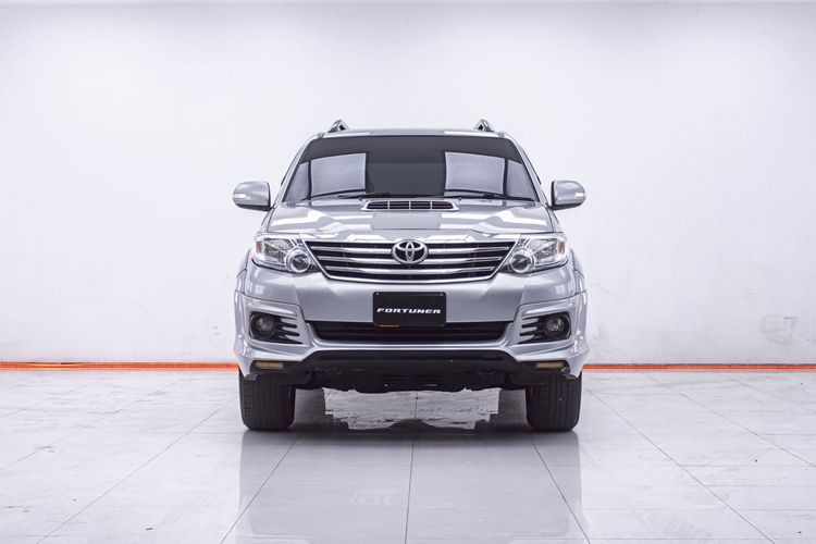 Toyota Fortuner 2015 2.5 V Utility-car ดีเซล ไม่ติดแก๊ส เกียร์อัตโนมัติ เทา รูปที่ 4