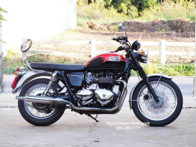Triumph Bonneville T100