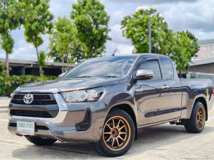 รถ Toyota Hilux Revo 2.4 Z Edition Entry สี เทา