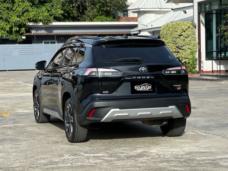 Toyota Corolla Cross 2022 1.8 Hybrid Premium Safety GR Sport Sedan ไฮบริด ไม่ติดแก๊ส เกียร์อัตโนมัติ ดำ รูปที่ 4