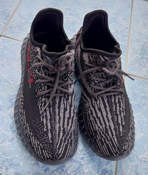 หลากสี UK 8 | EU 42 | US 8.5 ขายรองเท้าผ้าใบทรง Yeezy Boost ไซส์ 42