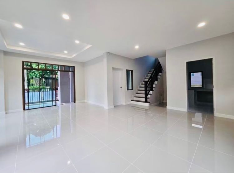 บุราสิริ สนามบินน้ำ รีโนเวทใหม่ ราคา 7.99 ล้านบาท รูปที่ 4