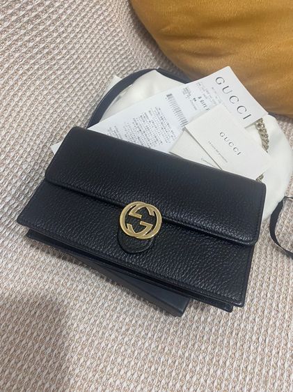 กระเป๋าสะพาย gucci interlock 