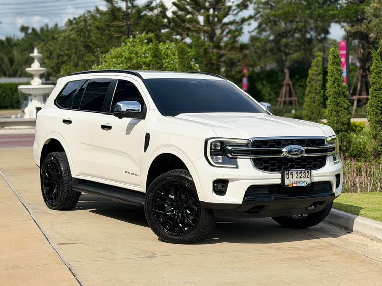 Ford Everest 2023 2.0 Titanium Plus 4WD Utility-car ดีเซล ไม่ติดแก๊ส เกียร์อัตโนมัติ ขาว รูปที่ 3