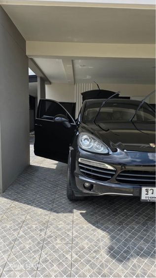 รถ Porsche Cayenne 3.0 S Hybrid สี ดำ