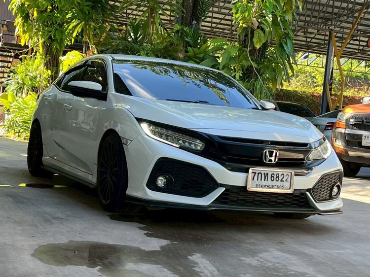 Honda Civic 2017 1.5 Turbo Sedan เบนซิน ไม่ติดแก๊ส เกียร์อัตโนมัติ ขาว รูปที่ 3
