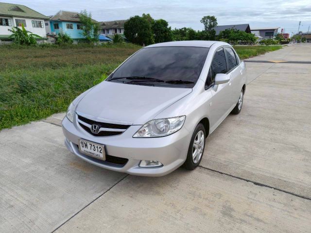 รถ Honda City 1.5 S i-DSi สี บรอนซ์เงิน