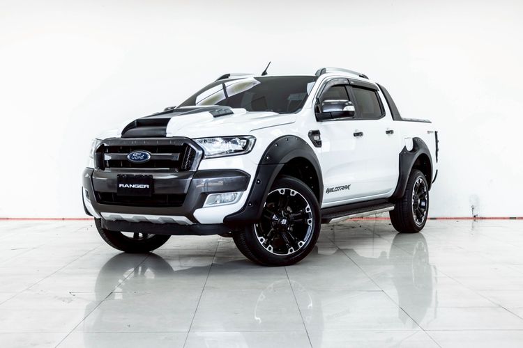 รถ Ford Ranger 2.0 Turbo Hi-Rider Wildtrak สี ขาว