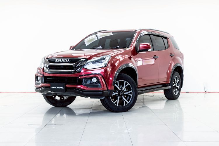 รถ Isuzu MU-X 1.9 The Onyx สี แดง