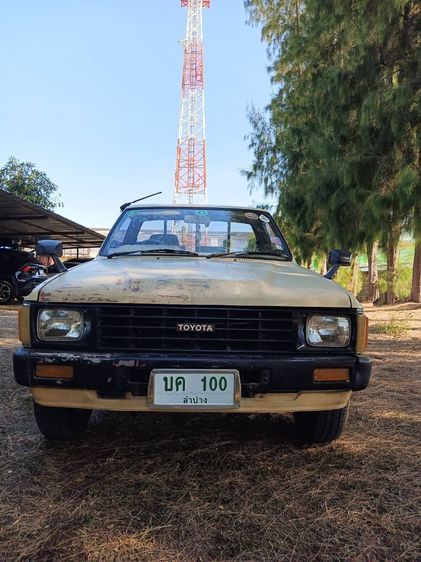 Toyota Hilux Hero 1989 รุ่นย่อยอื่นๆ Pickup เบนซิน ไม่ติดแก๊ส เกียร์ธรรมดา น้ำตาล รูปที่ 3