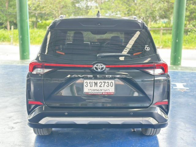 Toyota Veloz 2022 1.5 Premium Utility-car เบนซิน ไม่ติดแก๊ส เกียร์อัตโนมัติ ดำ รูปที่ 2